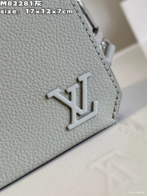 First bag VUITTON Wearable Wallet Fastline LOUIS 0815